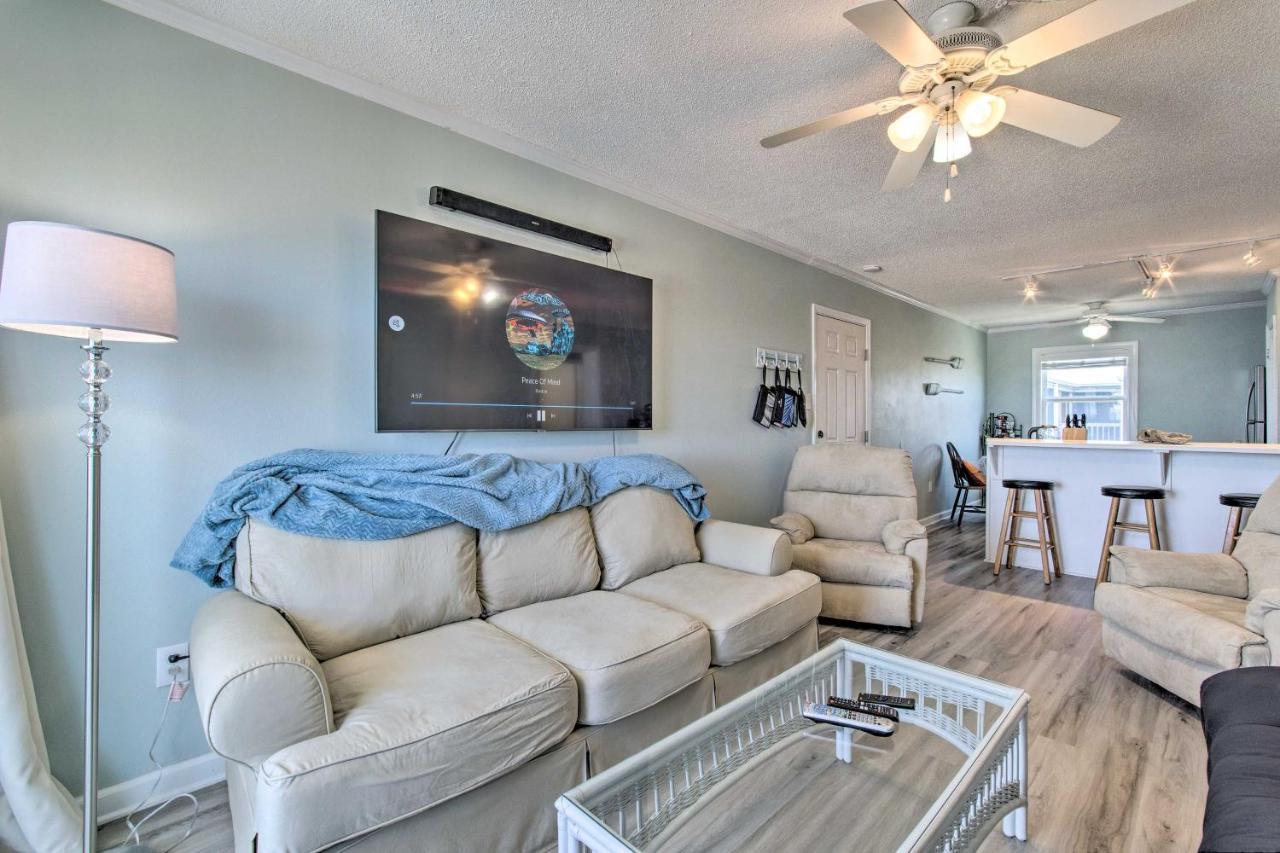 Appartement Convenient Retreat With Balcony And Ocean Views! à North Topsail Beach Extérieur photo